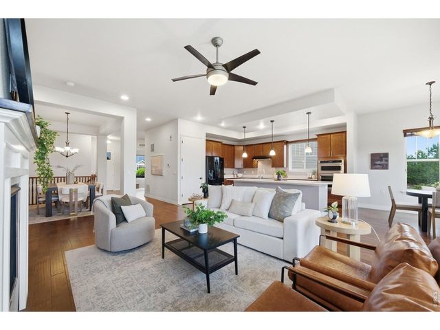 2737 Cub Lake Dr, Loveland, CO 80538