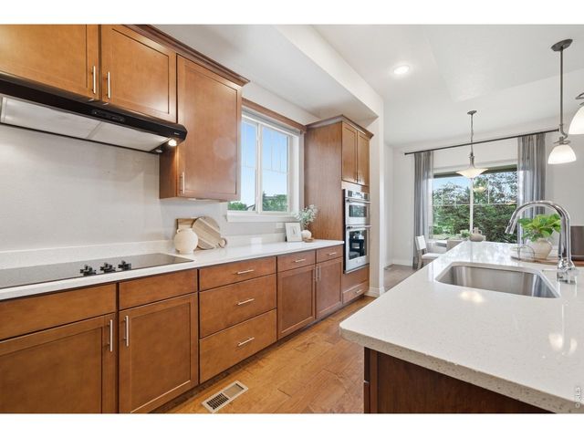 2737 Cub Lake Dr, Loveland, CO 80538