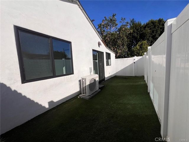 19521 Welby Way, Reseda, CA 91335