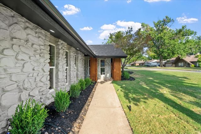6021 E 55th Street, Tulsa, OK 74135