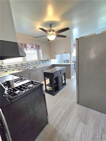 425 Owens, Bessemer, AL 35020
