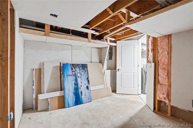 115 Glenmill Road, New Albany, IN 47150