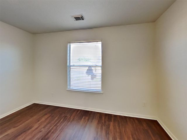 2911 Linda Drive, Pearland, TX 77584