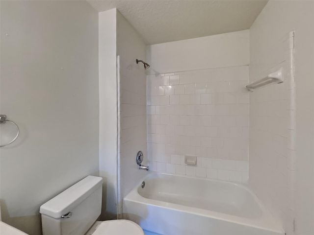 2911 Linda Drive, Pearland, TX 77584