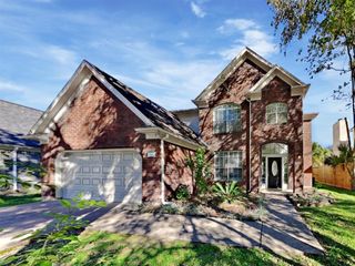 2911 Linda Drive, Pearland, TX 77584