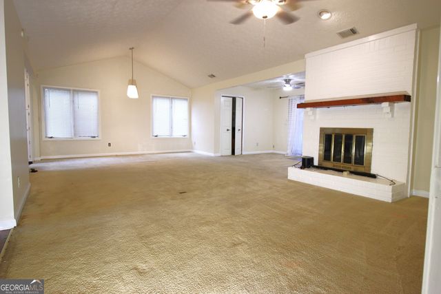 1517 Stoneleigh Way, Stone Mountain, GA 30088