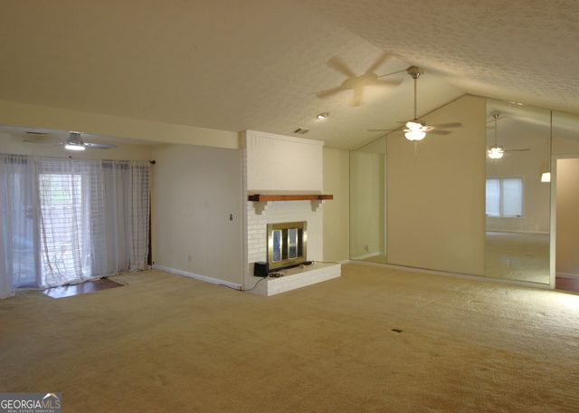 1517 Stoneleigh Way, Stone Mountain, GA 30088