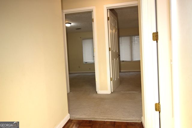 1517 Stoneleigh Way, Stone Mountain, GA 30088