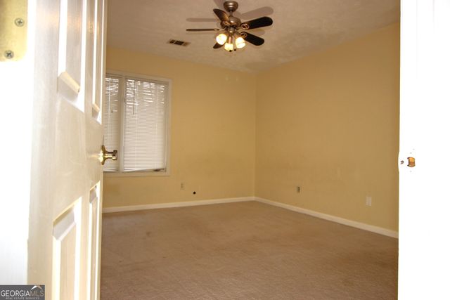 1517 Stoneleigh Way, Stone Mountain, GA 30088