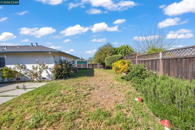 41868 Gifford Street, Fremont, CA 94538