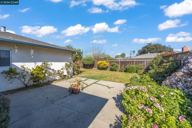 41868 Gifford Street, Fremont, CA 94538