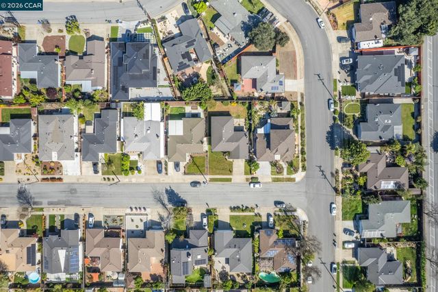 41868 Gifford Street, Fremont, CA 94538