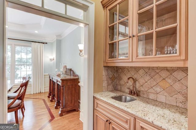 2450 Shumard Oak Drive, Braselton, GA 30517
