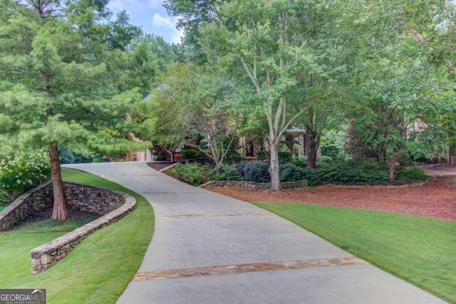 2450 Shumard Oak Drive, Braselton, GA 30517