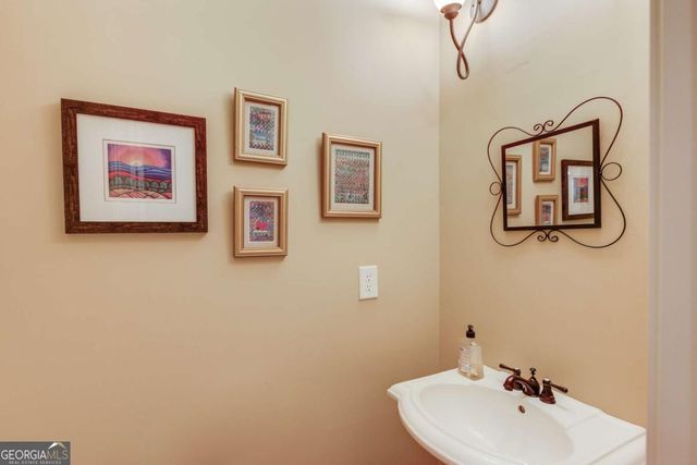 2450 Shumard Oak Drive, Braselton, GA 30517