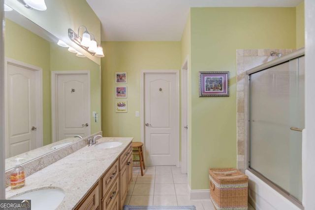 2450 Shumard Oak Drive, Braselton, GA 30517