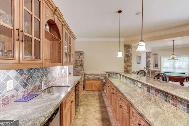 2450 Shumard Oak Drive, Braselton, GA 30517