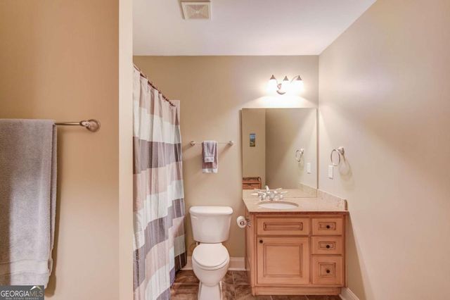2450 Shumard Oak Drive, Braselton, GA 30517
