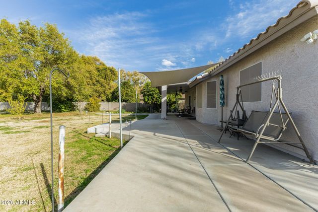 2730 E AZALEA Court, Gilbert, AZ 85298