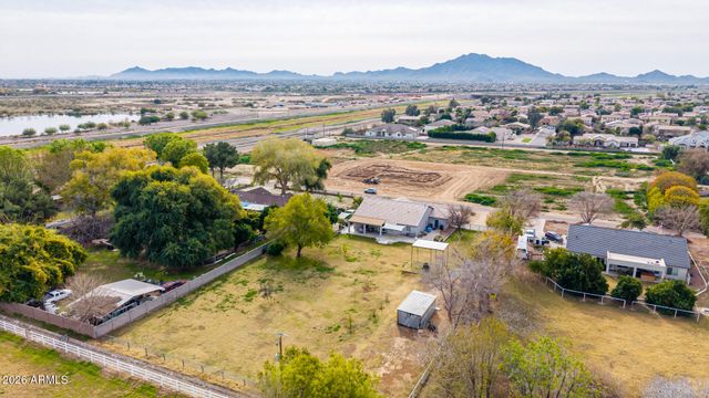 2730 E AZALEA Court, Gilbert, AZ 85298