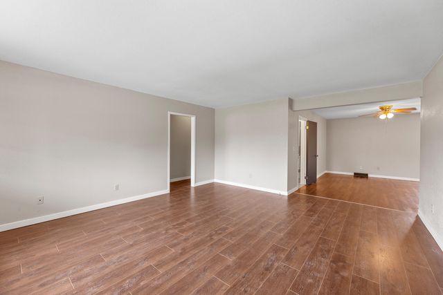 3150 S Elpyco St., Wichita, KS 67207