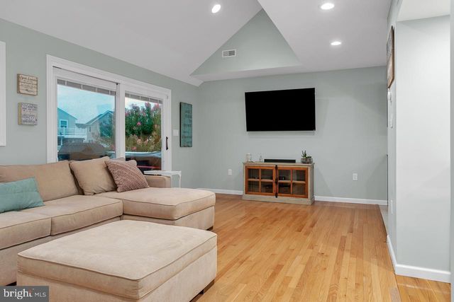 139 JEREMY LN, Manahawkin, NJ 08050