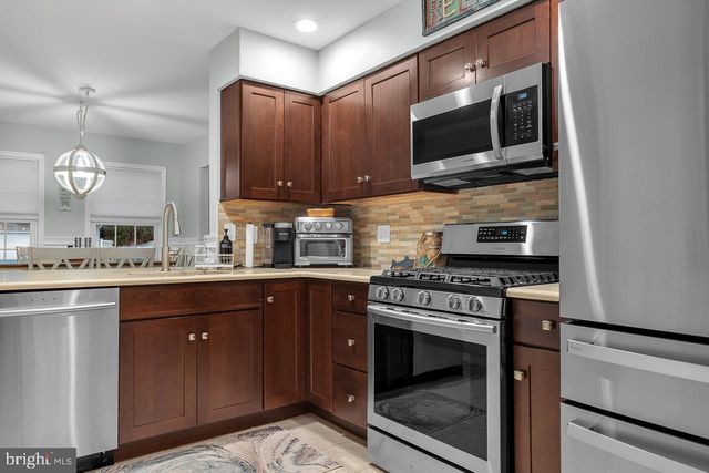 139 JEREMY LN, Manahawkin, NJ 08050
