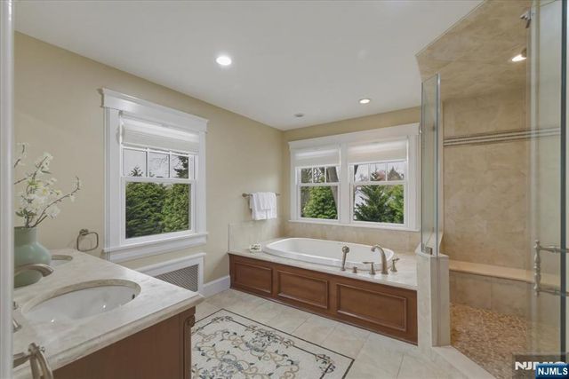 157 Melrose Place, Ridgewood, NJ 07450