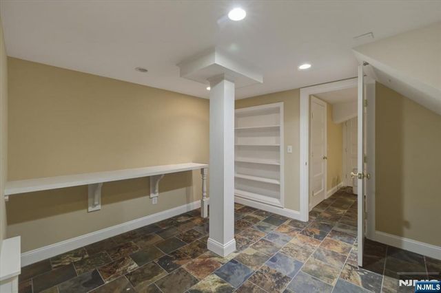 157 Melrose Place, Ridgewood, NJ 07450