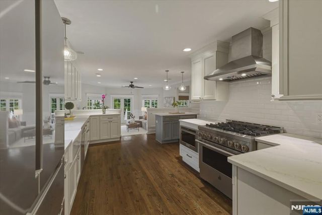 157 Melrose Place, Ridgewood, NJ 07450