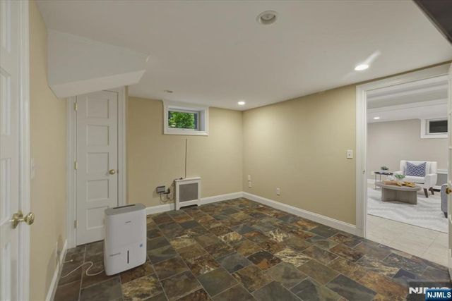 157 Melrose Place, Ridgewood, NJ 07450