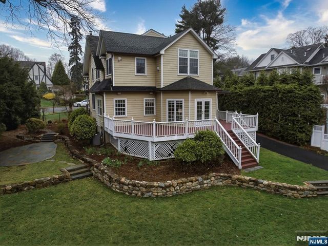 157 Melrose Place, Ridgewood, NJ 07450