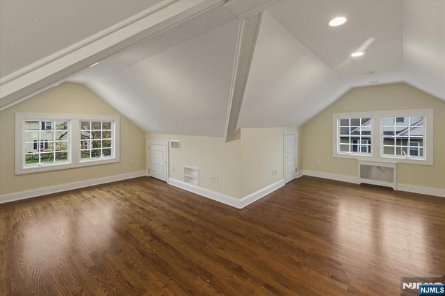 157 Melrose Place, Ridgewood, NJ 07450