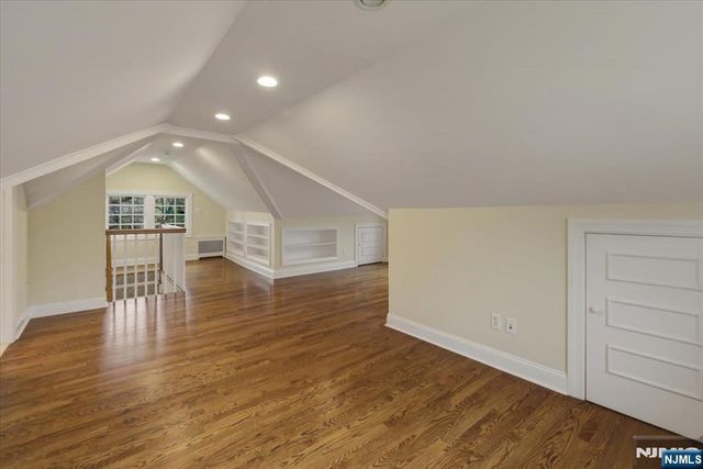 157 Melrose Place, Ridgewood, NJ 07450