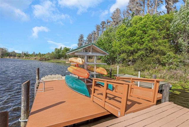 7754 STONELEIGH DRIVE, Land O Lakes, FL 34637