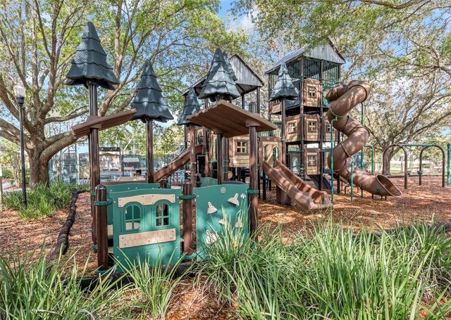 7754 STONELEIGH DRIVE, Land O Lakes, FL 34637