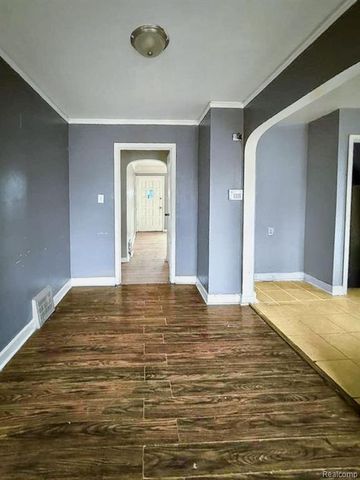 9637 Auburn Street, Detroit, MI 48228
