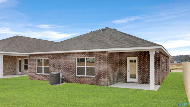 89 Cattail Court, Guntersville, AL 35976