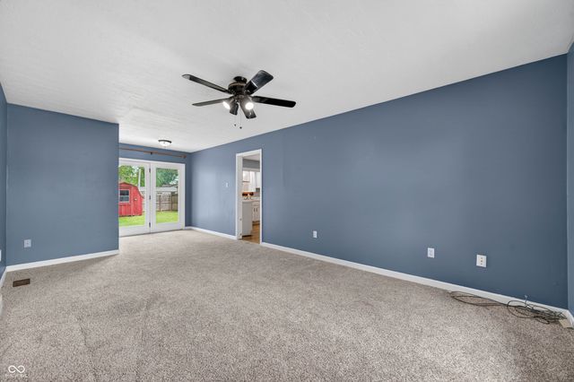 420 N Jackson Park Drive, Seymour, IN 47274