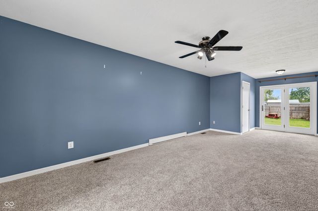 420 N Jackson Park Drive, Seymour, IN 47274