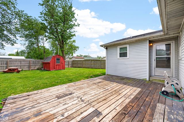 420 N Jackson Park Drive, Seymour, IN 47274