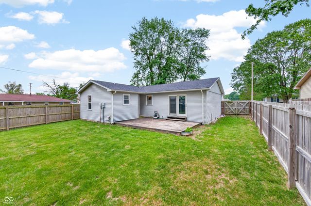 420 N Jackson Park Drive, Seymour, IN 47274