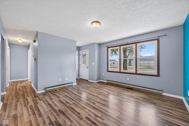 420 N Jackson Park Drive, Seymour, IN 47274