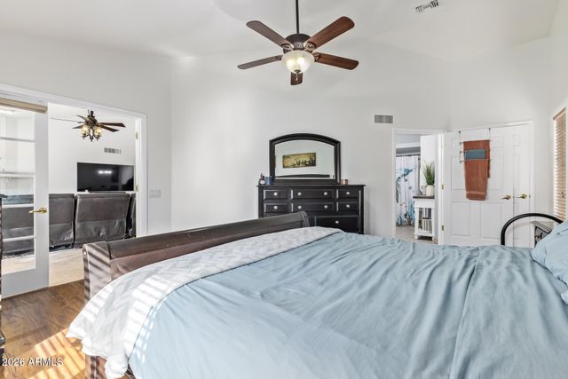 3861 E SALINAS Street, Phoenix, AZ 85044