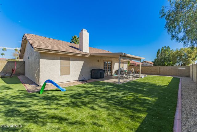 3861 E SALINAS Street, Phoenix, AZ 85044