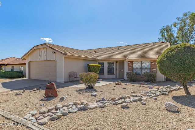 3861 E SALINAS Street, Phoenix, AZ 85044