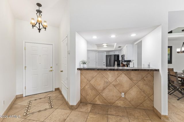 3861 E SALINAS Street, Phoenix, AZ 85044