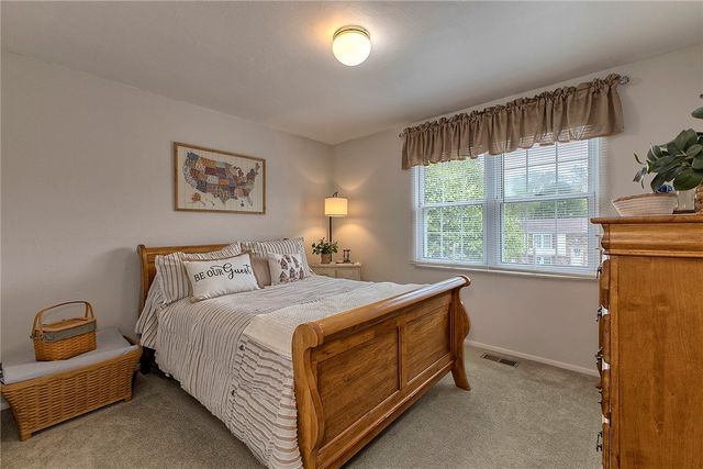 65 W Glennis Drive, Hempfield Twp, PA 15601