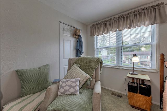 65 W Glennis Drive, Hempfield Twp, PA 15601