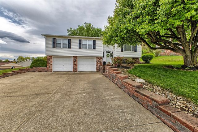 65 W Glennis Drive, Hempfield Twp, PA 15601